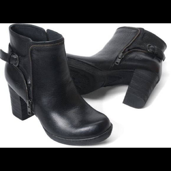Born Shoes - BORN Christina booties leather black size 7.5
